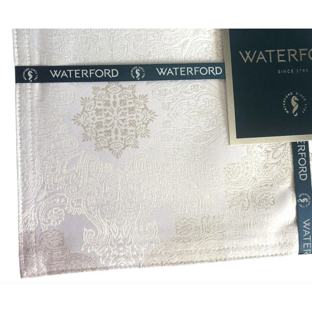 Waterford Placemats Luxury Starling Silver White Gold Holiday 13x19 Set Of 4